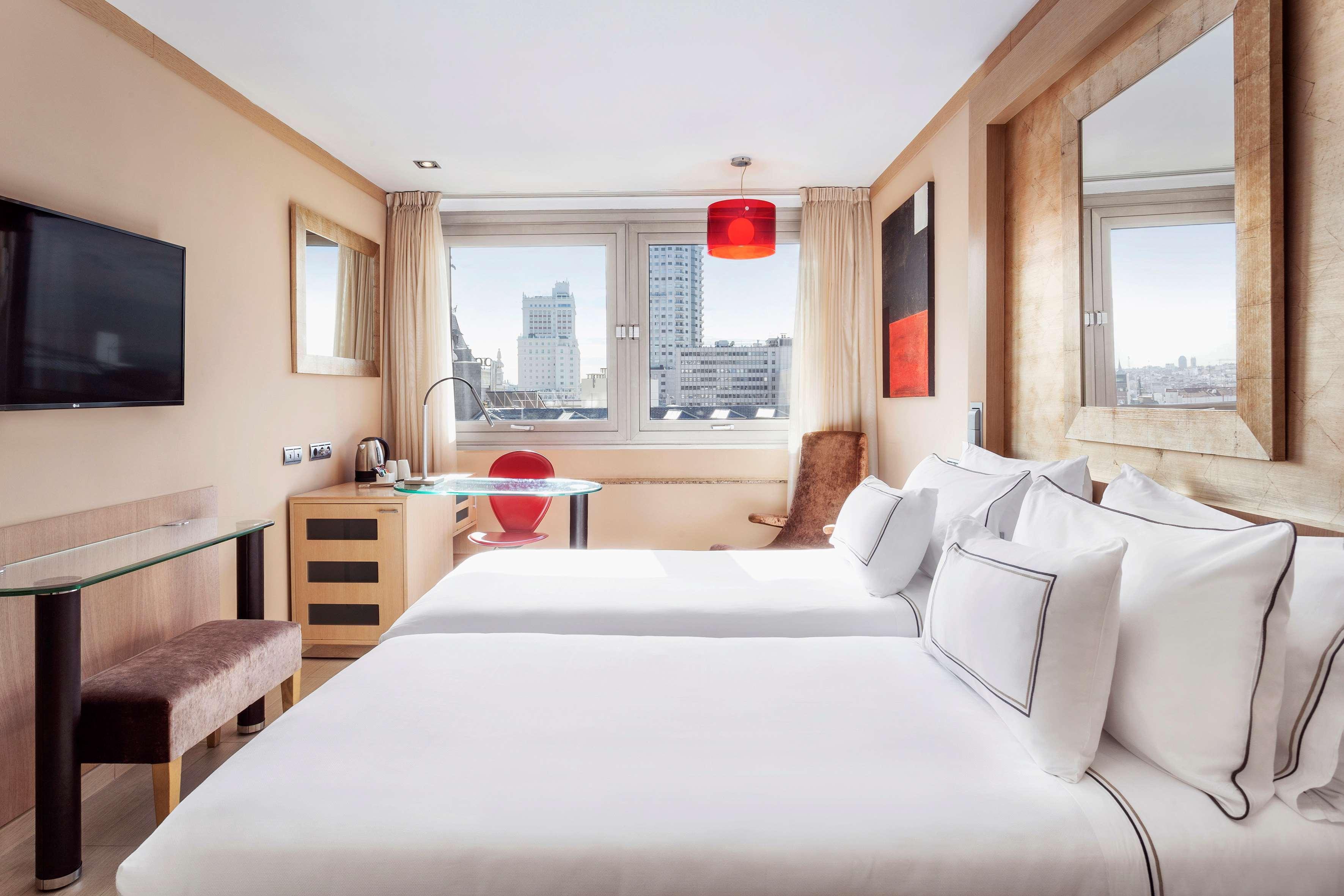 Melia Madrid Princesa Exterior photo
