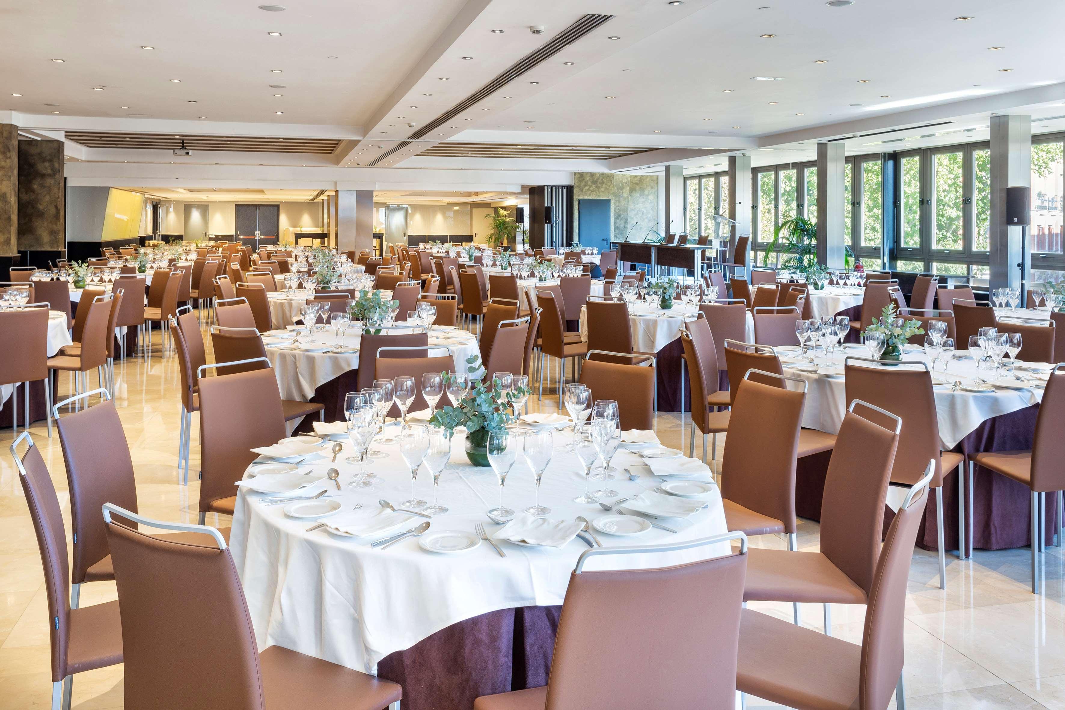 Melia Madrid Princesa Exterior photo The ballroom